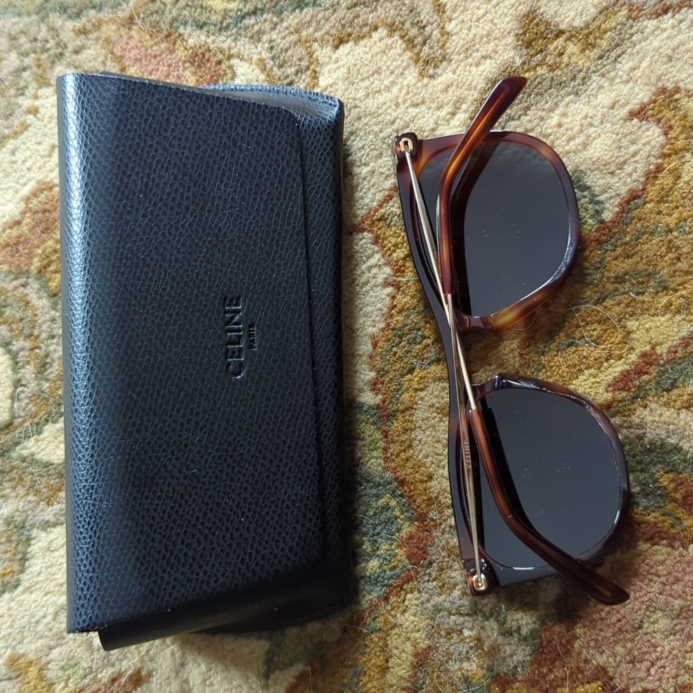 Celine CL40020I 57J 51mm Sunglasses - Picture 2 of 6